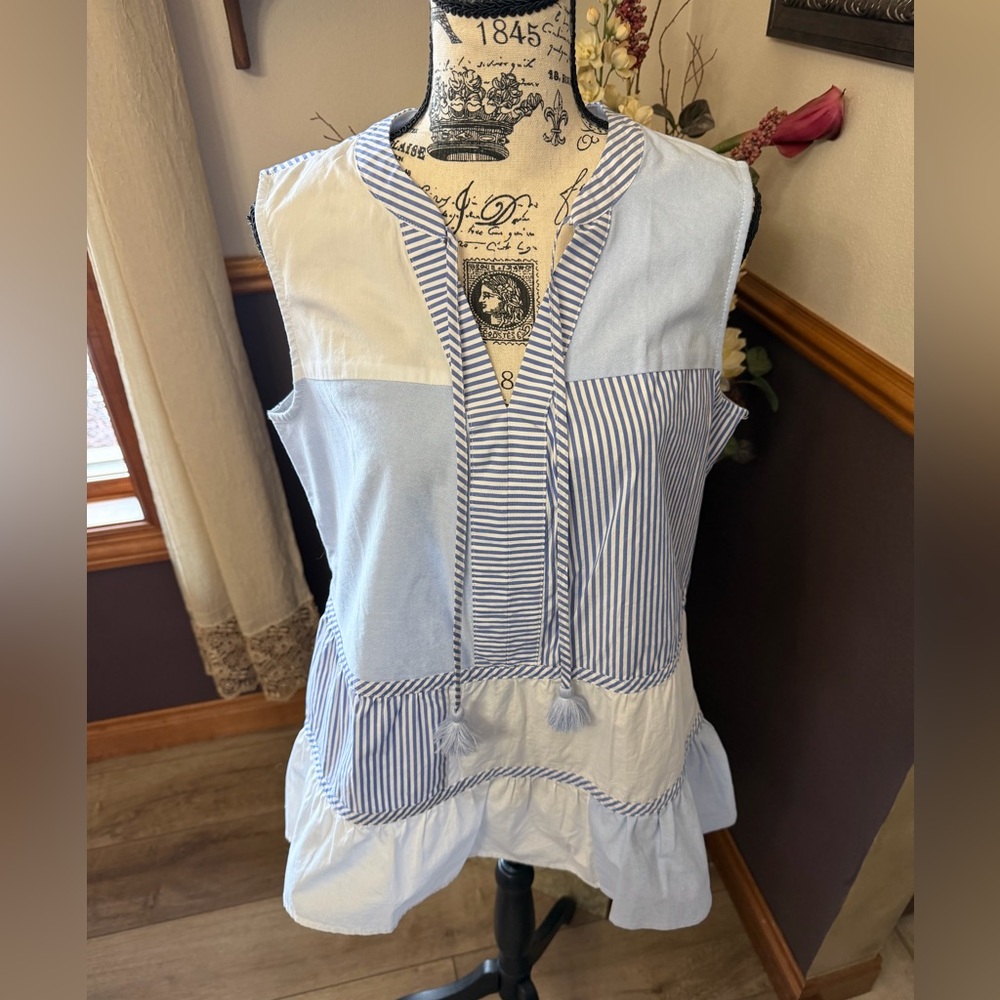 Vineyard Vines Size 8 Sleeveless Skiff Striped Mix Tiered Top - Picture 3 of 8